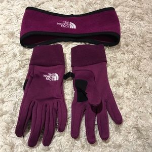 Never worn NorthFace Winter accessories